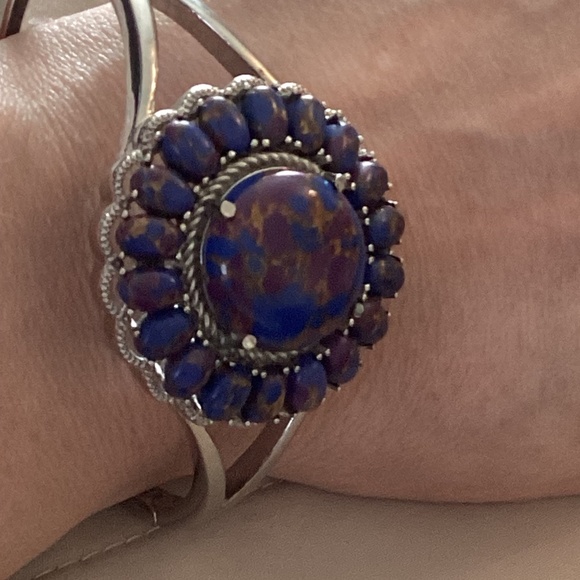 NWOT – Pure Stainless steel, Large round & oval Purple Dahlia bangle bracelet - Picture 3 of 16